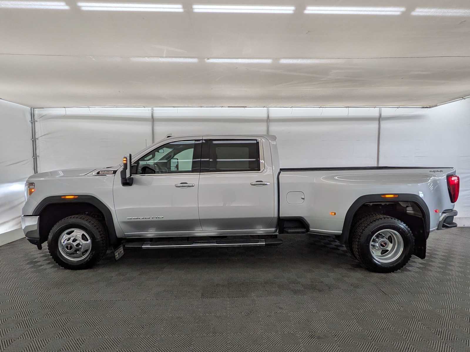 2023 Gmc Sierra 3500 HD SLT photo 2