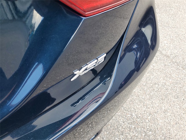 2021 Toyota Camry XSE photo 7