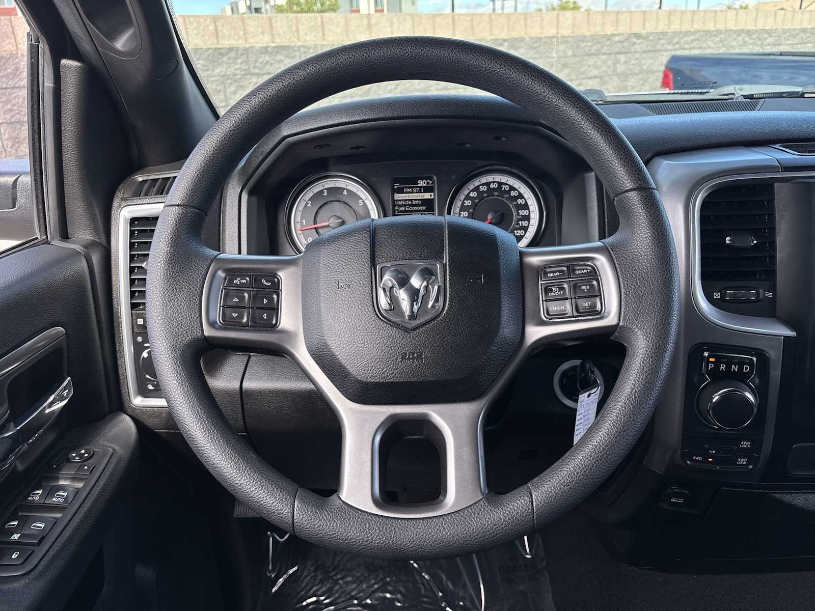 2022 Ram 1500 Classic Warlock photo 16
