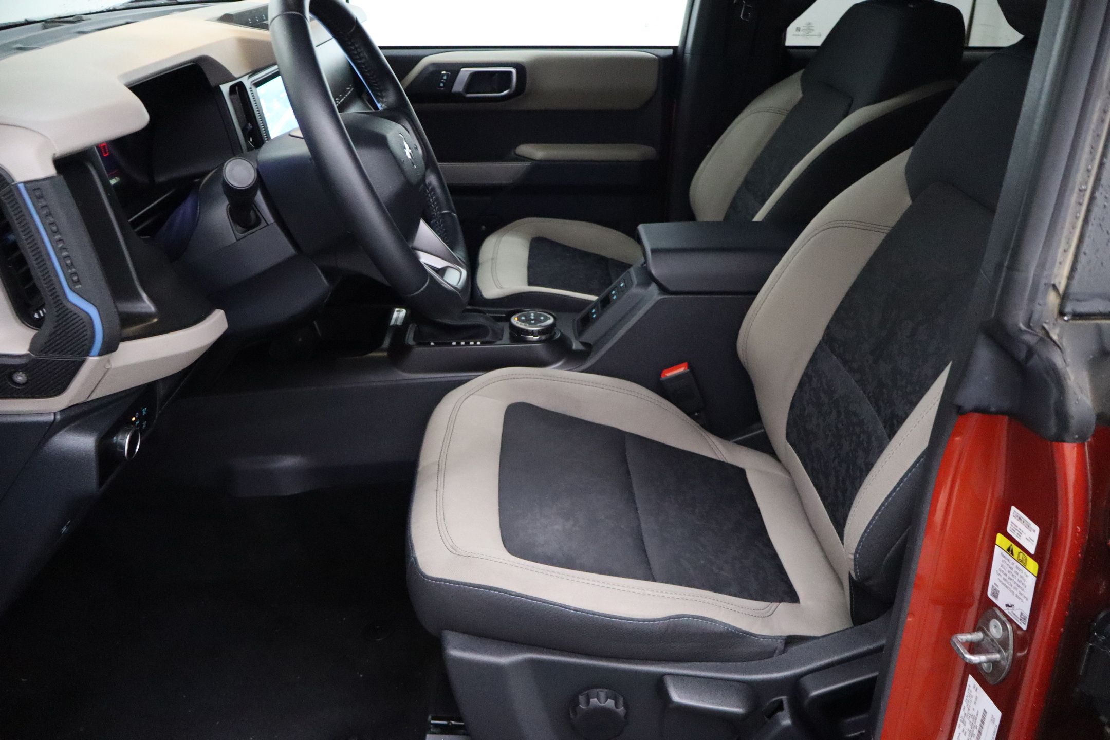 2023 Ford Bronco Wildtrak photo 10