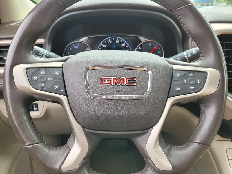 2018 Gmc Acadia Denali photo 27