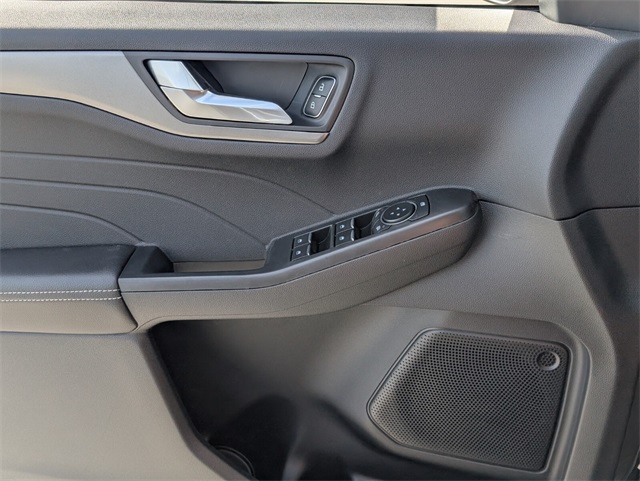 2025 Ford Escape Plug-In Hybrid Base photo 13