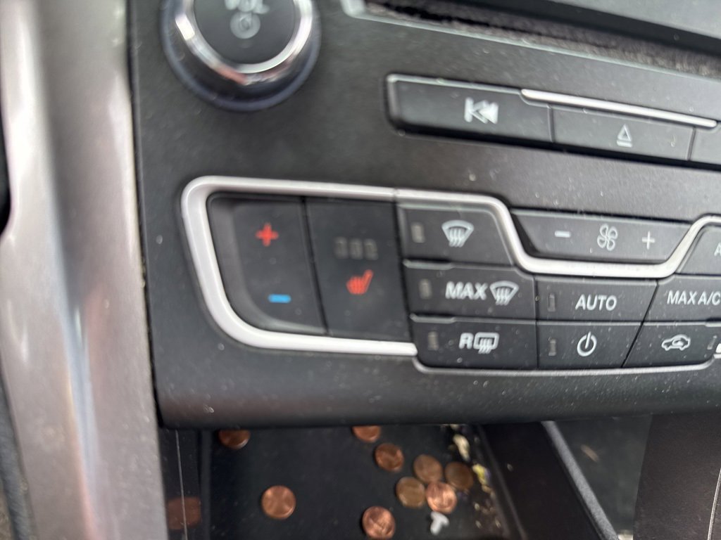 2017 Ford Fusion SE photo 52