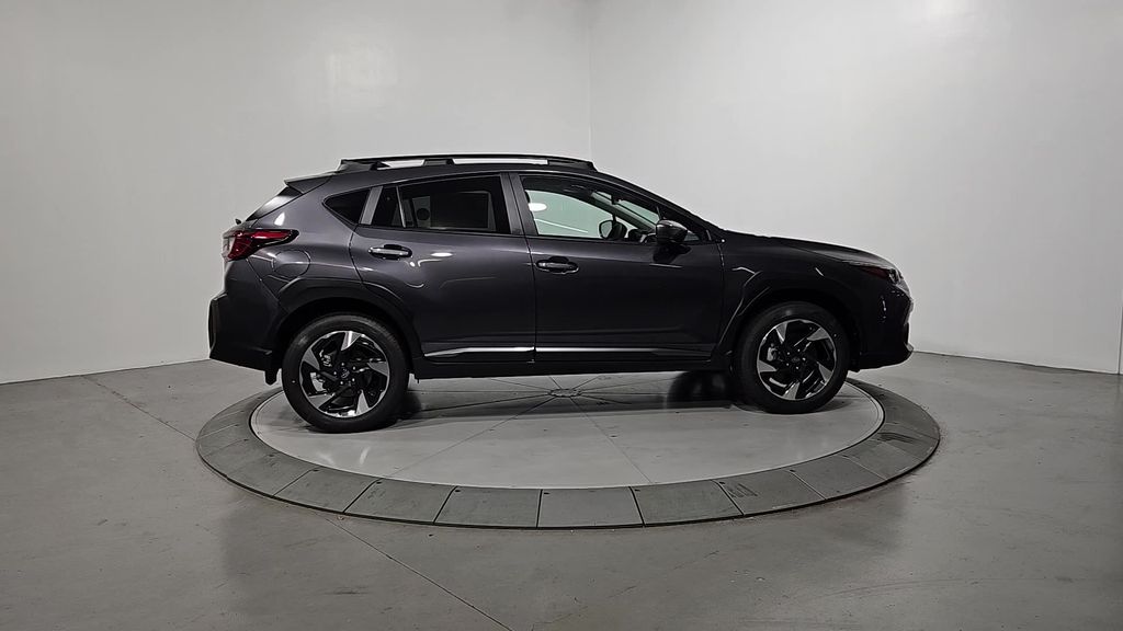 2025 Subaru Crosstrek Limited photo 4