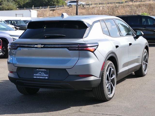 2026 Chevrolet Equinox EV 1LT photo 2