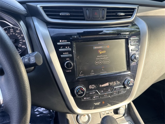 2020 Nissan Murano S photo 18
