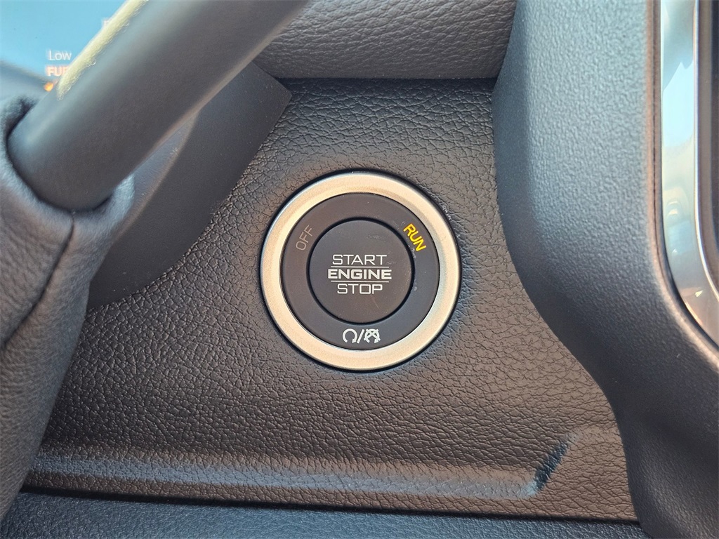 2026 Ram 2500 Laramie photo 16