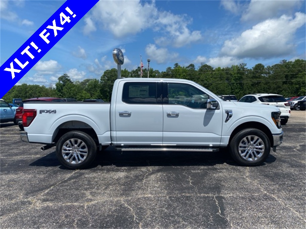 2025 Ford F-150 XLT photo 16
