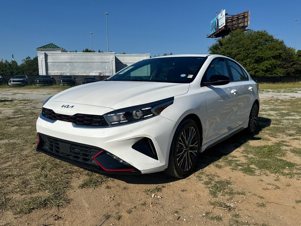2024 Kia Forte GT-Line photo 7