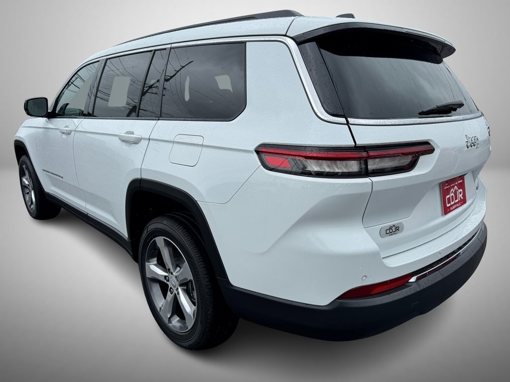 2025 Jeep Grand Cherokee Limited photo 4