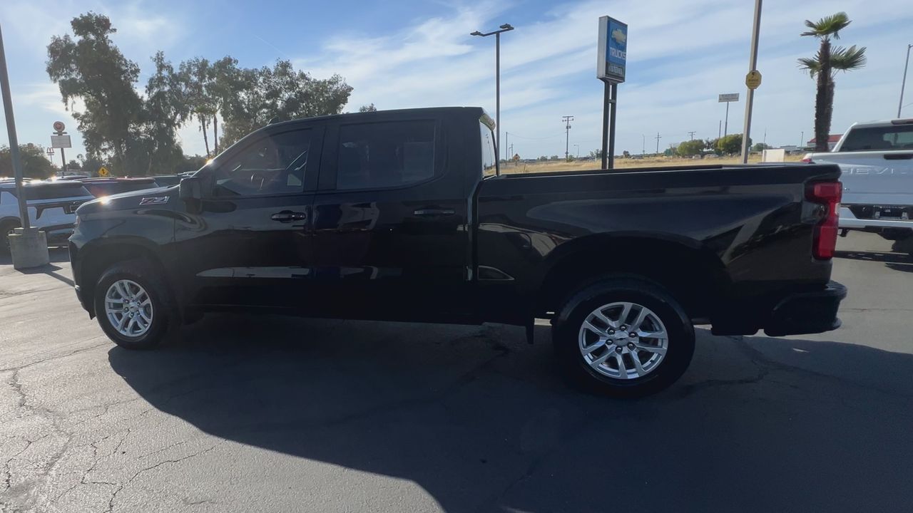 2022 Chevrolet Silverado 1500 RST photo 5
