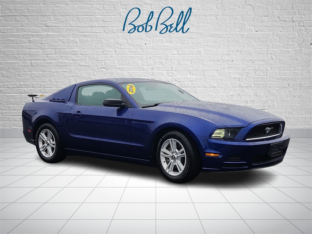 2014 Ford Mustang V6's photo