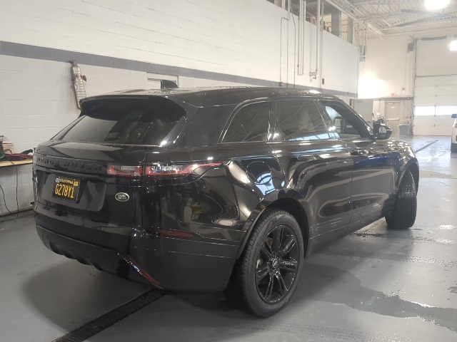 2022 Land Rover Range Rover Velar P250 R-Dynamic S photo 4