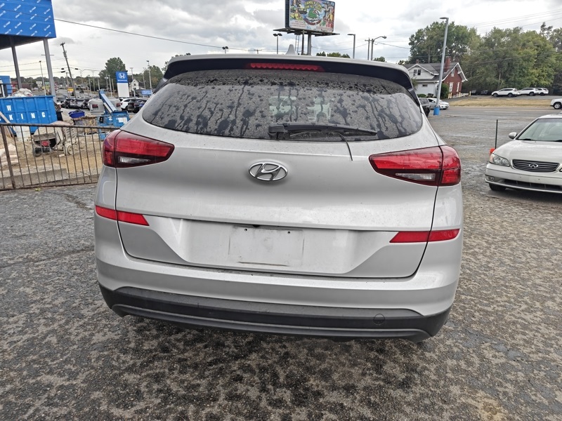 2020 Hyundai Tucson SE photo 3