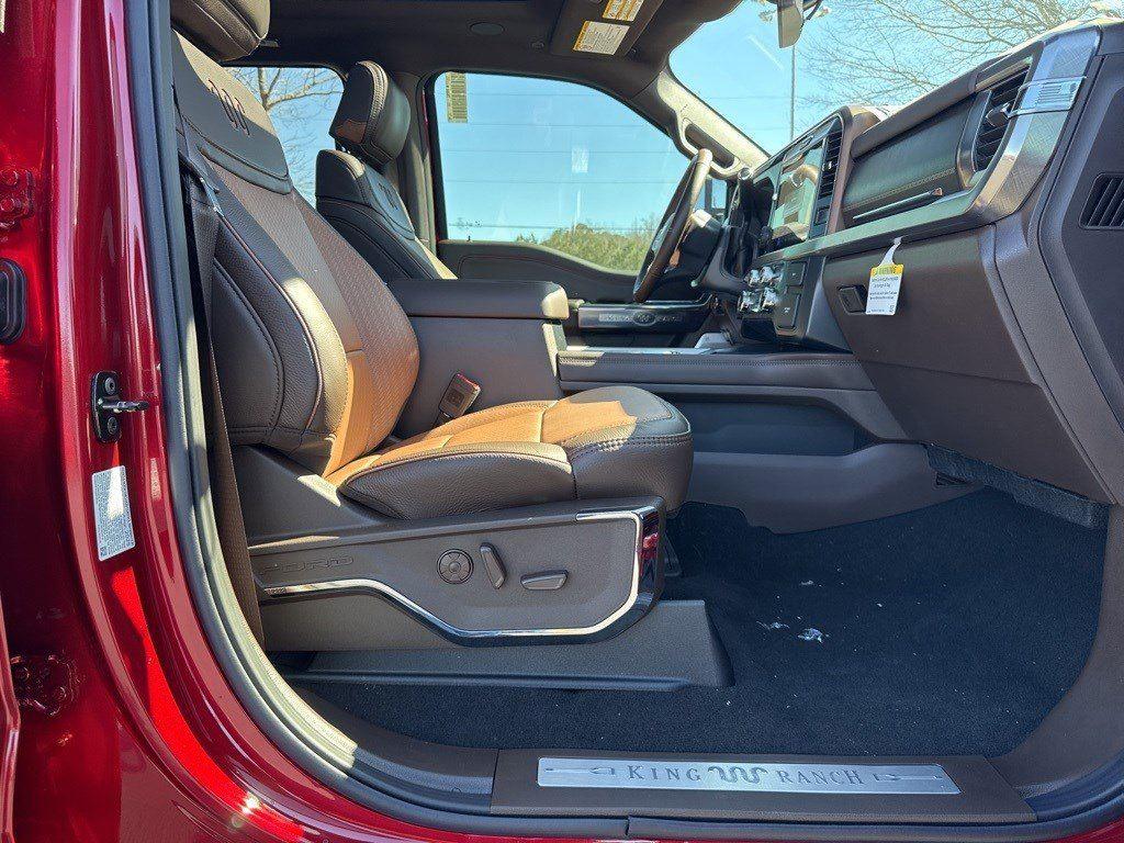 2025 Ford F-250 King Ranch photo 14