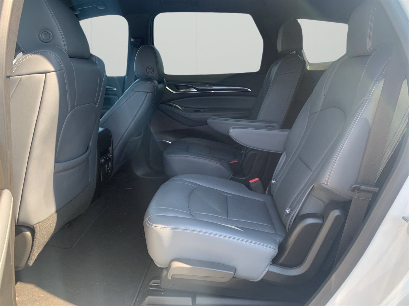 2024 Buick Enclave Premium photo 24