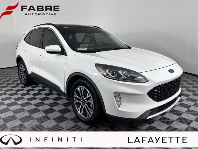 2020 Ford Escape SEL's photo