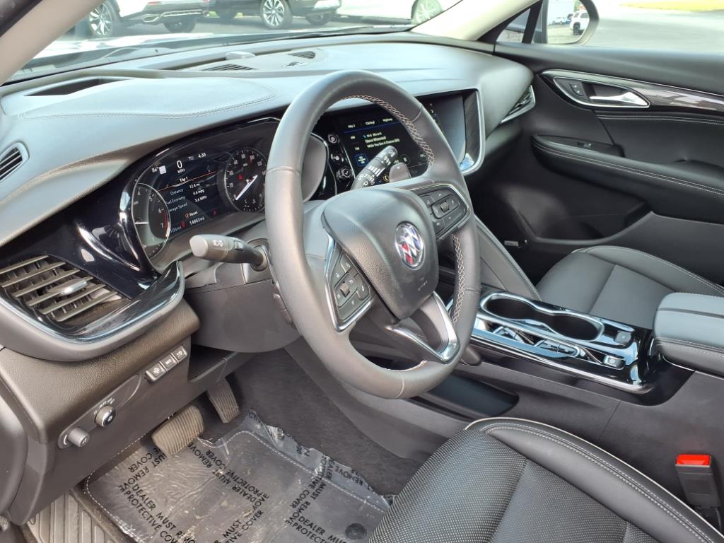2022 Buick Envision Essence photo 17