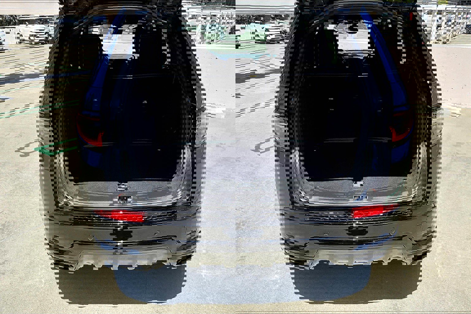 2025 Land Rover Discovery Sport Dynamic SE photo 21