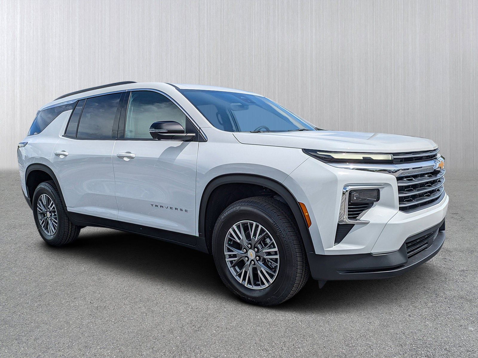 2026 Chevrolet Traverse LT's photo