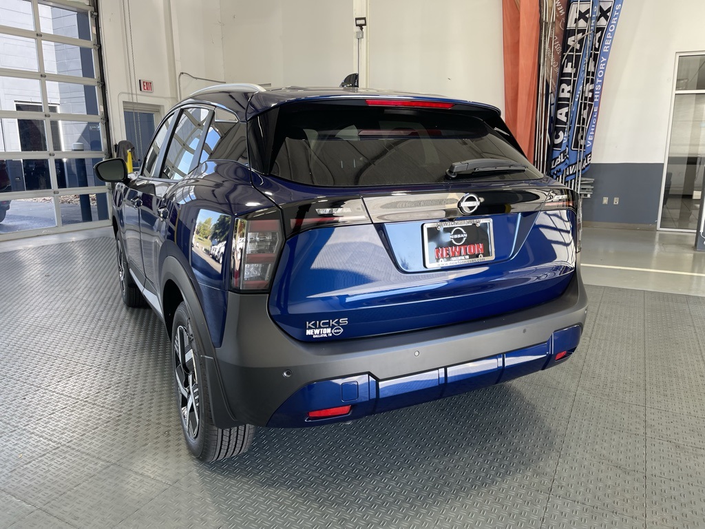 2026 Nissan Kicks SV photo 4