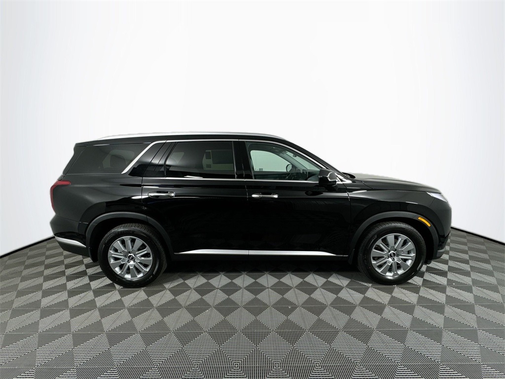 2025 Hyundai Palisade SEL photo 4