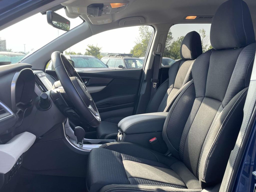 2022 Subaru Ascent Premium photo 4