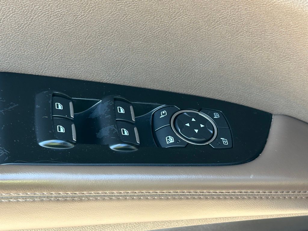2016 Lincoln MKX Reserve photo 19
