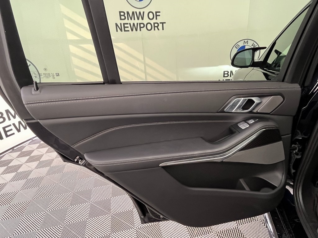 2025 Bmw X7 M60i photo 11