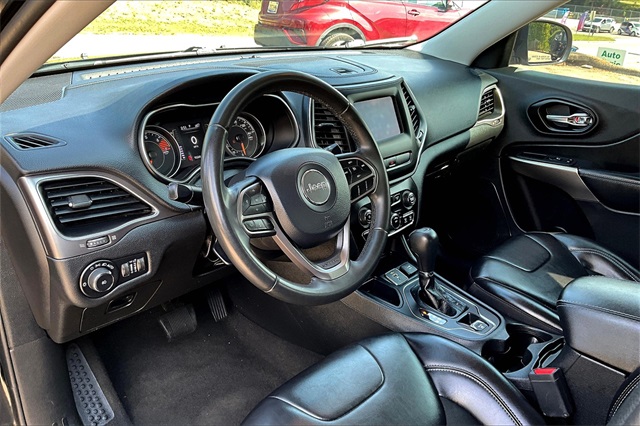 2020 Jeep Cherokee Latitude photo 18
