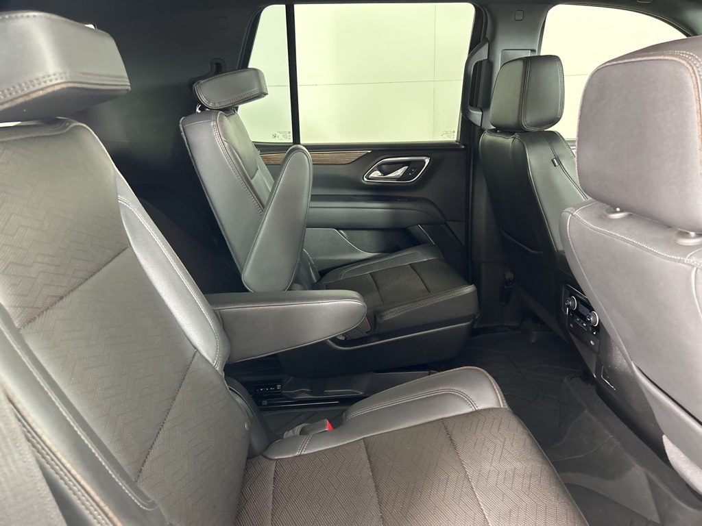 2024 Chevrolet Tahoe High Country photo 13