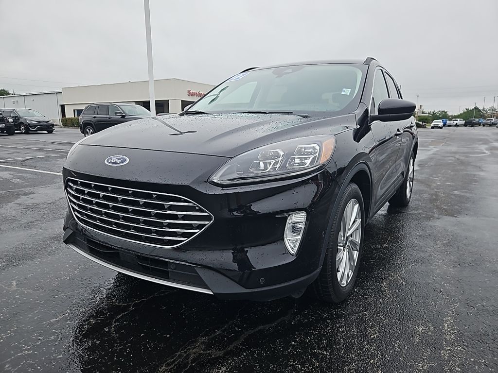 2022 Ford Escape Titanium