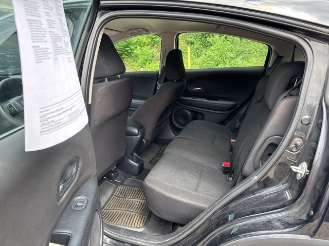 2018 Honda HR-V LX photo 15