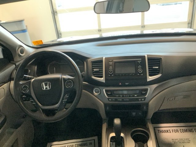 2019 Honda Ridgeline RTL photo 19