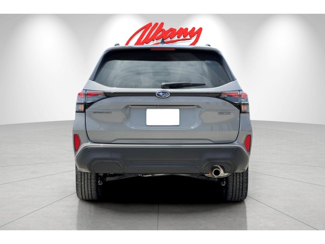 2025 Subaru Forester Touring photo 3
