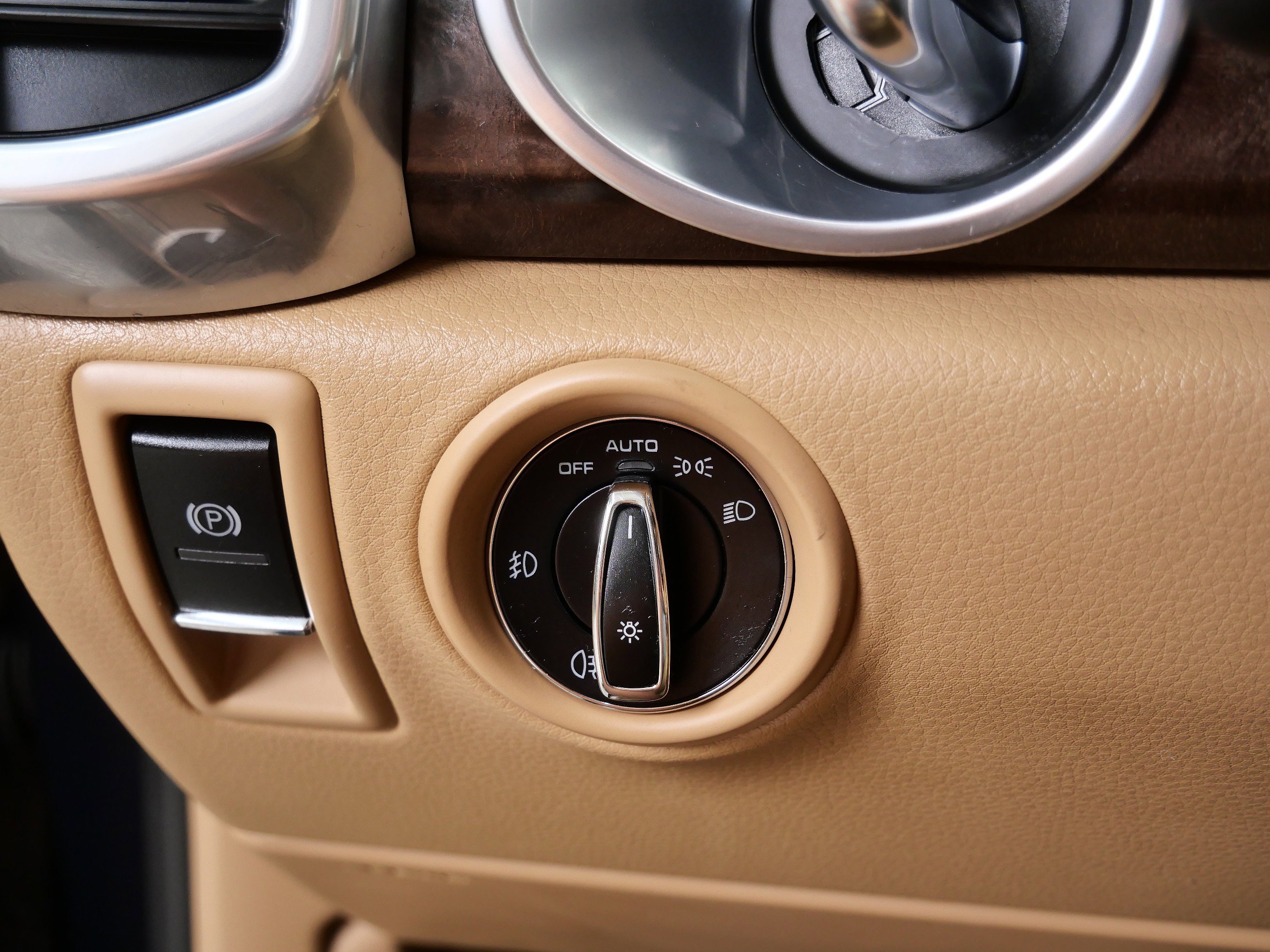 2015 Porsche Cayenne Diesel photo 27
