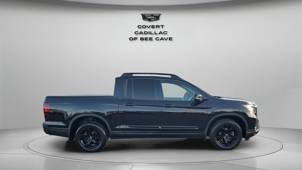 2021 Honda Ridgeline Black Edition photo 11