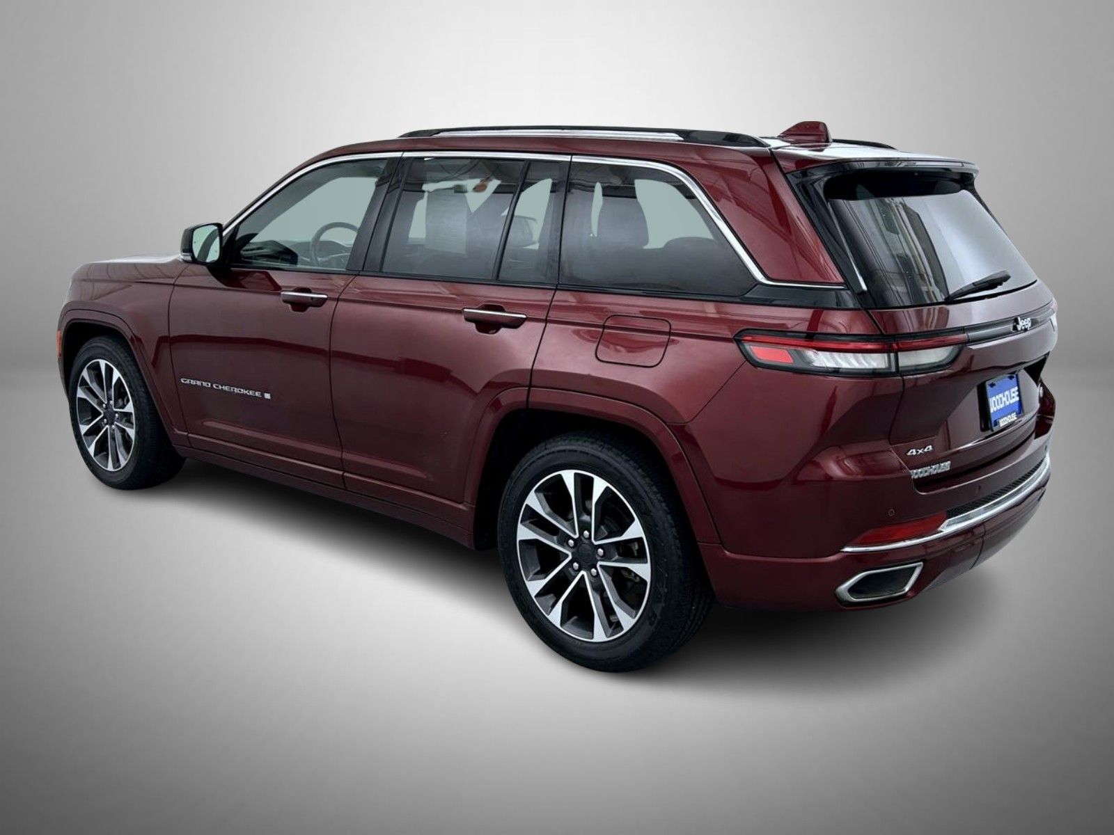 2022 Jeep Grand Cherokee Overland photo 7