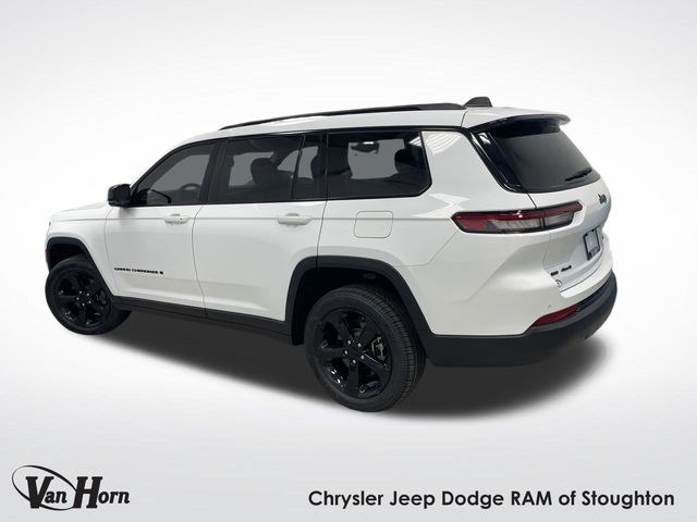 2023 Jeep Grand Cherokee Limited photo 3
