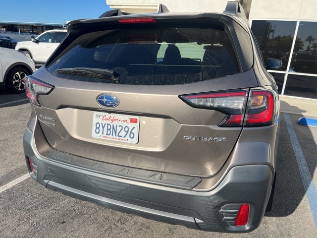 2022 Subaru Outback Premium photo 2