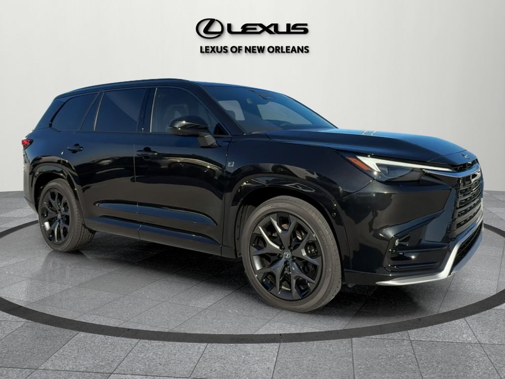 2026 Lexus TX Hybrid's photo