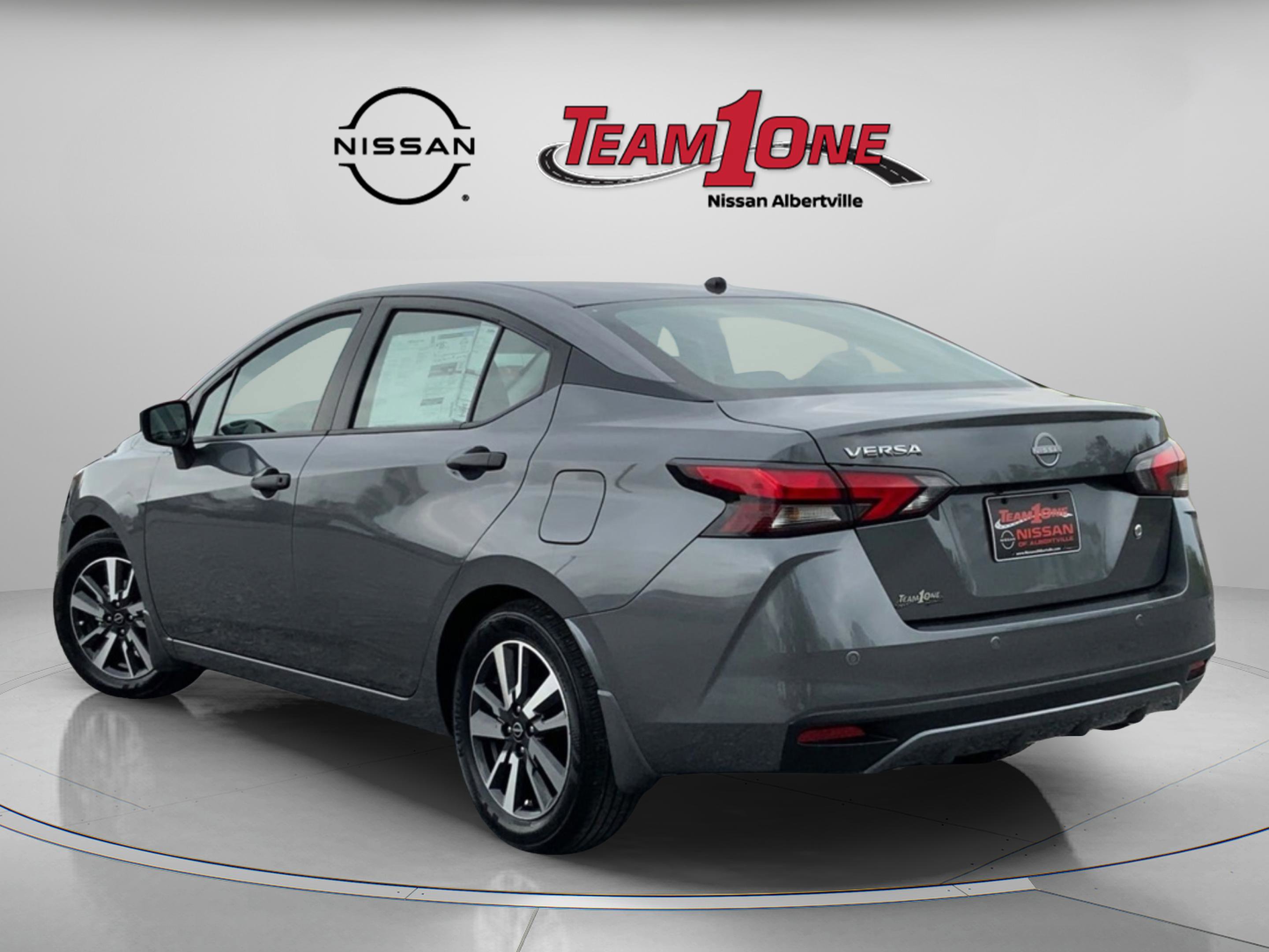 2025 Nissan Versa S photo 3