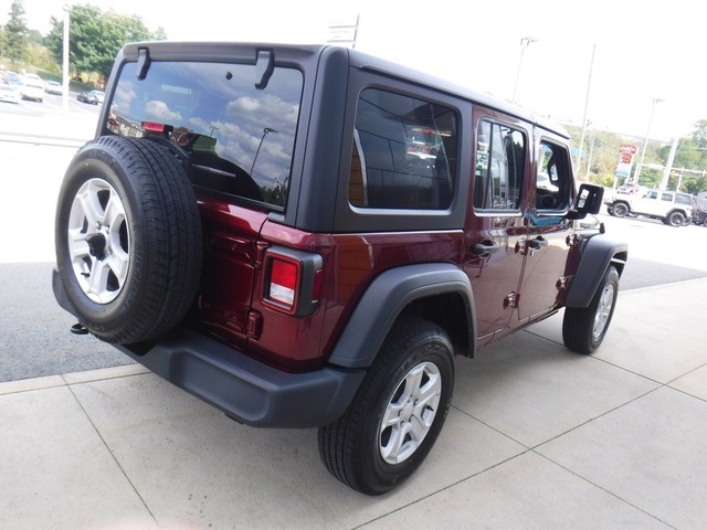 2022 Jeep Wrangler Unlimited Sport S photo 6