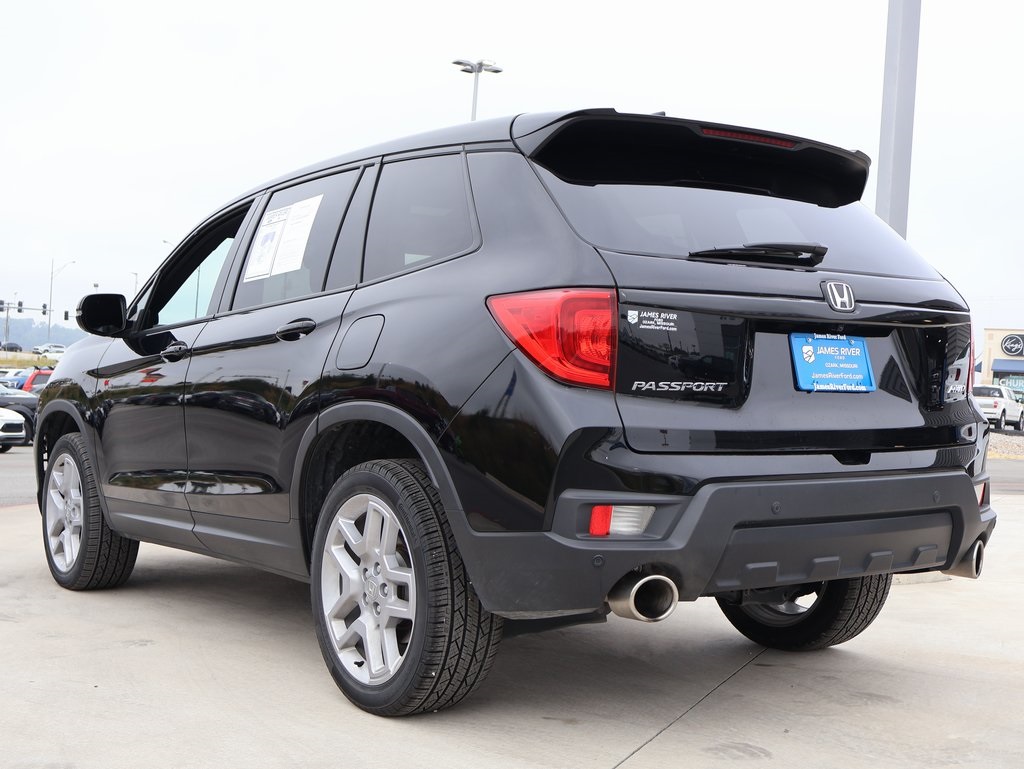 2024 Honda Passport EX-L photo 2