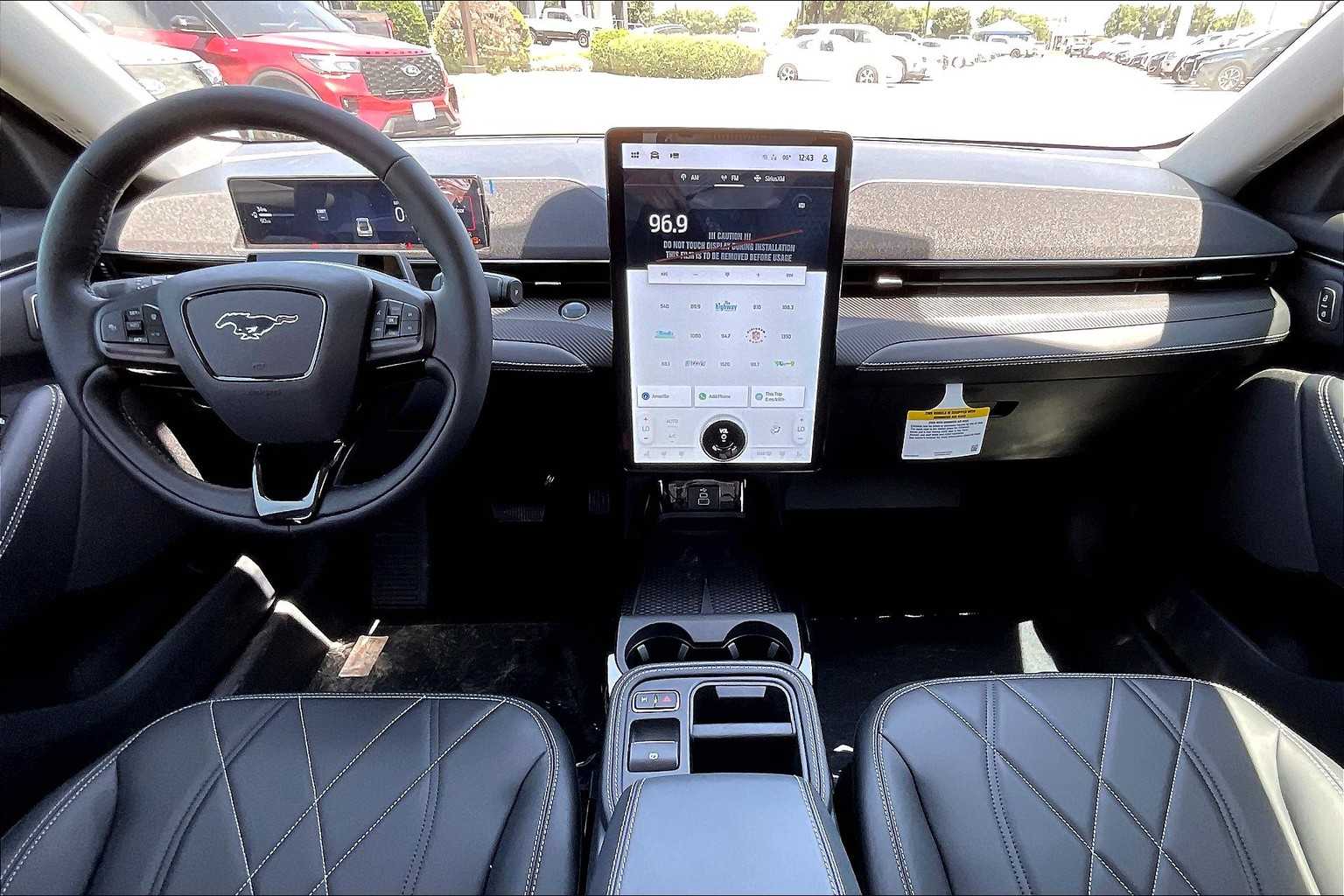 2025 Ford Mustang Mach-E Select photo 5