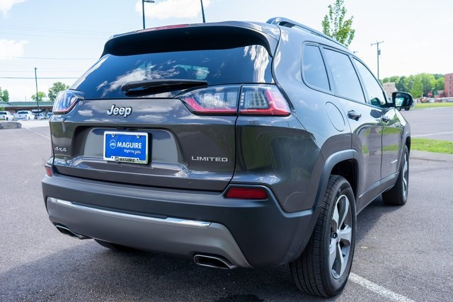 2022 Jeep Cherokee Limited photo 2