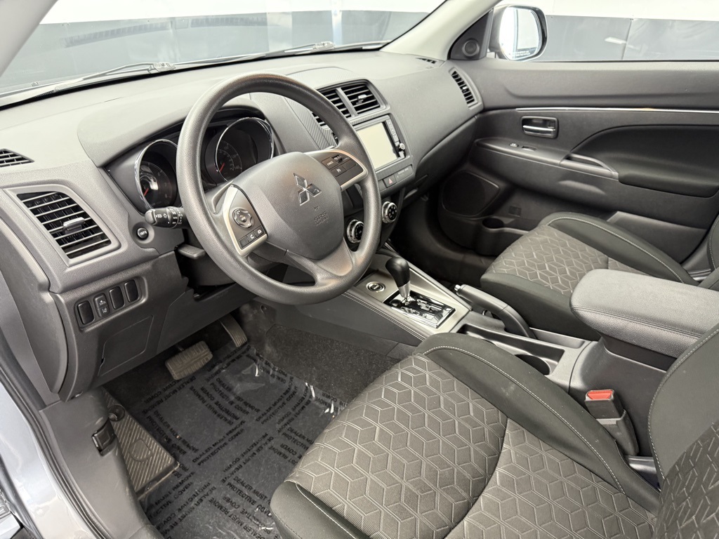 2024 Mitsubishi Outlander Sport ES photo 50