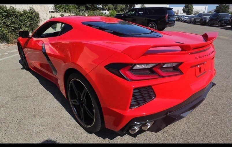 2023 Chevrolet Corvette Stingray 1LT photo 2