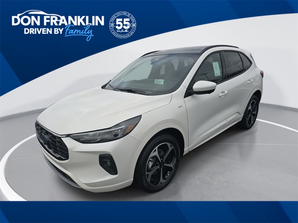2026 Ford Escape ST-Line Elite's photo