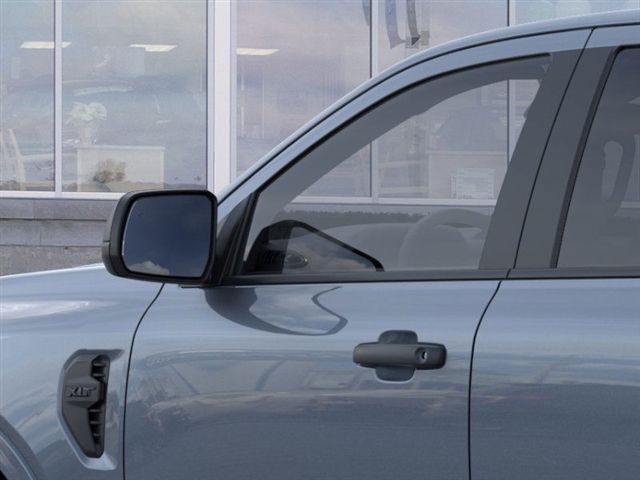 2025 Ford Ranger XLT photo 18